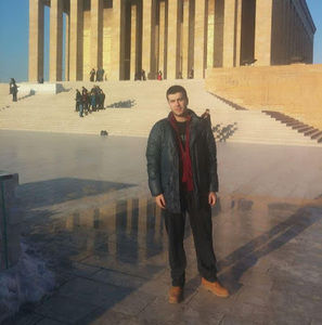 Meet your Posher, Onur